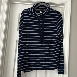 Pact tunnel neck pullover top